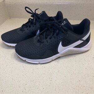 Nike Women's Legend Essential 2 Training Sneakers Size 7 US